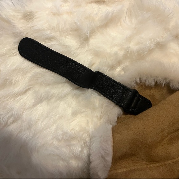 UGG Sheepskin Trapper Hat - Chestnut - Unisex - Picture 9 of 11